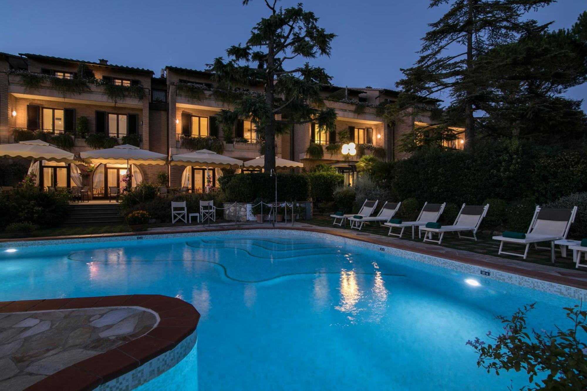 Relais Santa Chiara - Tuscany Charme San Gimignano