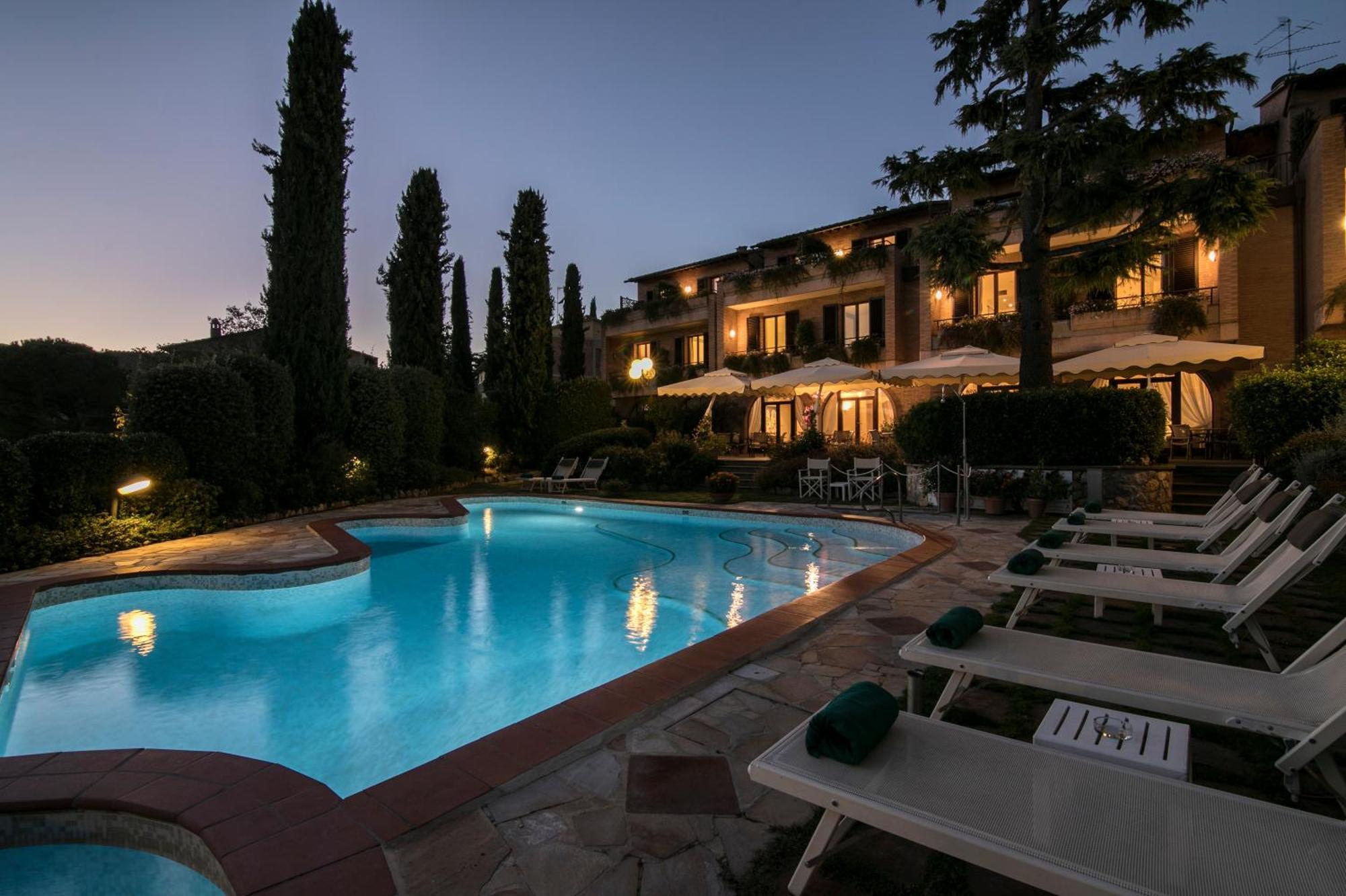 Hotel Relais Santa Chiara - Tuscany Charme 4*