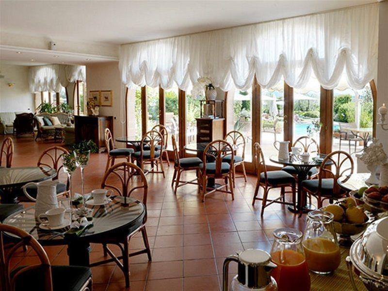 Relais Santa Chiara - Tuscany Charme Hotel San Gimignano