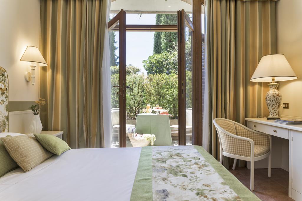 Relais Santa Chiara - Tuscany Charme Hotel 4*