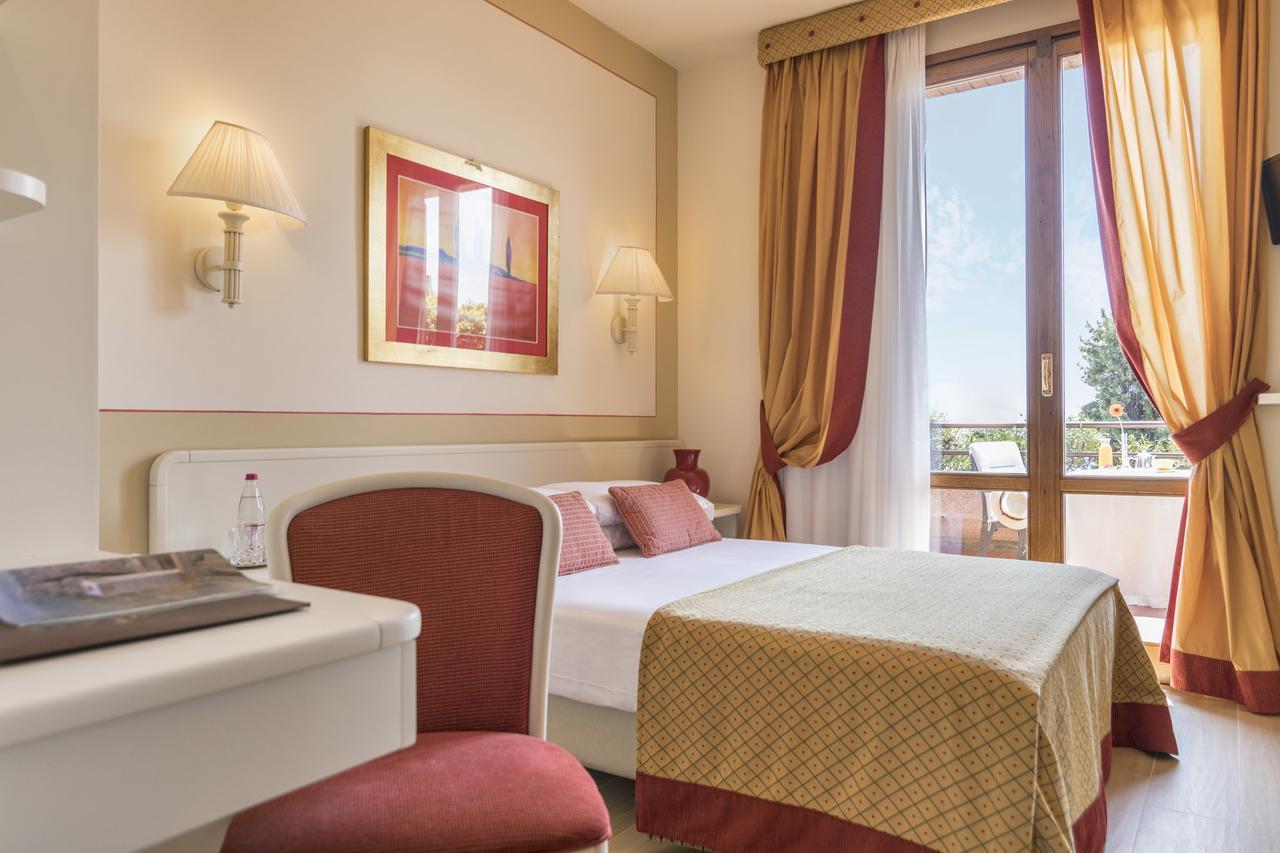 Relais Santa Chiara - Tuscany Charme